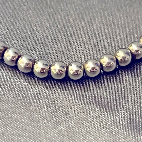 TIFFANY & CO. Sterling Silver Bracelet with bag - Picture 4 of 6